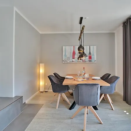 Doppelhaushaelfte Am Knurrhahn Am Knurrhahn 1 Apartamento *