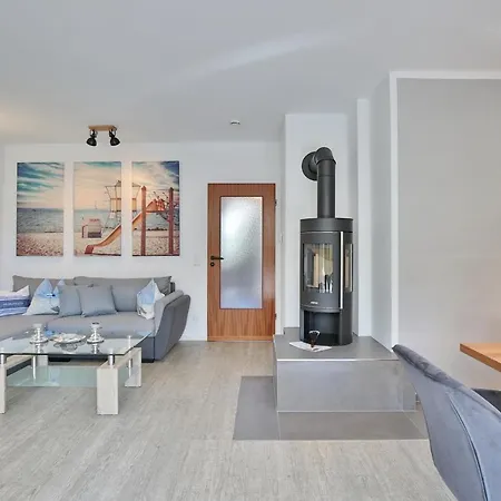 Doppelhaushaelfte Am Knurrhahn Am Knurrhahn 1 Haffkrug