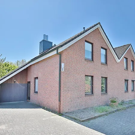 Doppelhaushaelfte Am Knurrhahn Am Knurrhahn 1 Apartamento *